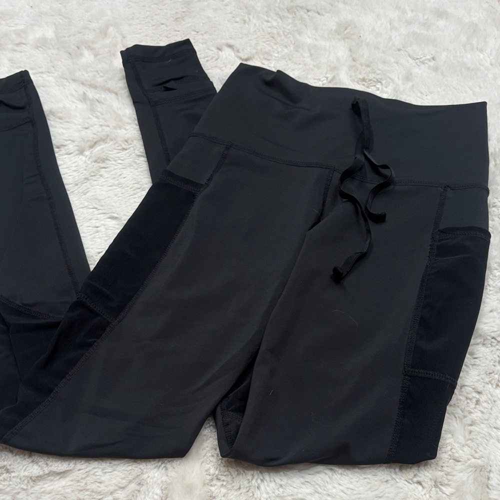 DYI Black Leggings with Pockets and Stirrups, XS